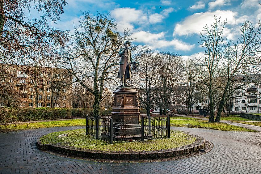 Monument to Immanuel Kant in Russia