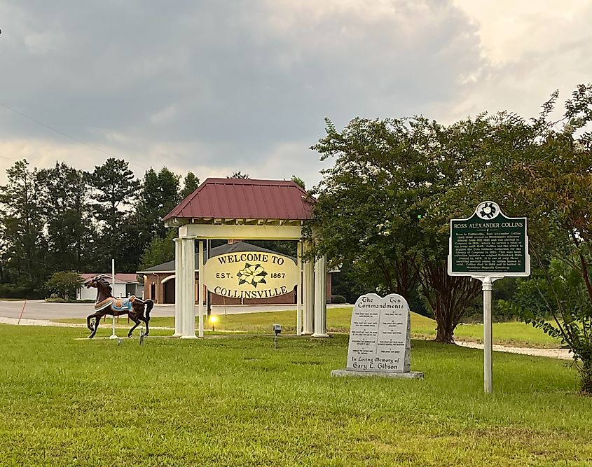 Welcome sign to Collinsville in Mississippi.