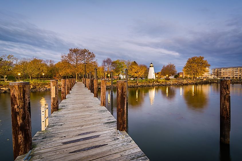 A view of the waterfront in Havre de Grace, Maryland, at the Concord Point Light, where the Susquehanna River flows into the Chesapeake Bay.