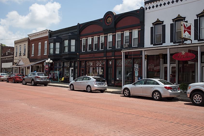 Street view in Lebanon, Illinois