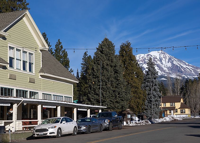 McCloud, California. In Wikipedia. https://en.wikipedia.org/wiki/McCloud,_California By Frank Schulenburg - Own work, CC BY-SA 4.0, https://commons.wikimedia.org/w/index.php?curid=114859579