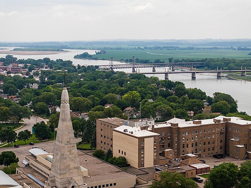 7 Most Memorable Small Towns In South Dakota - WorldAtlas