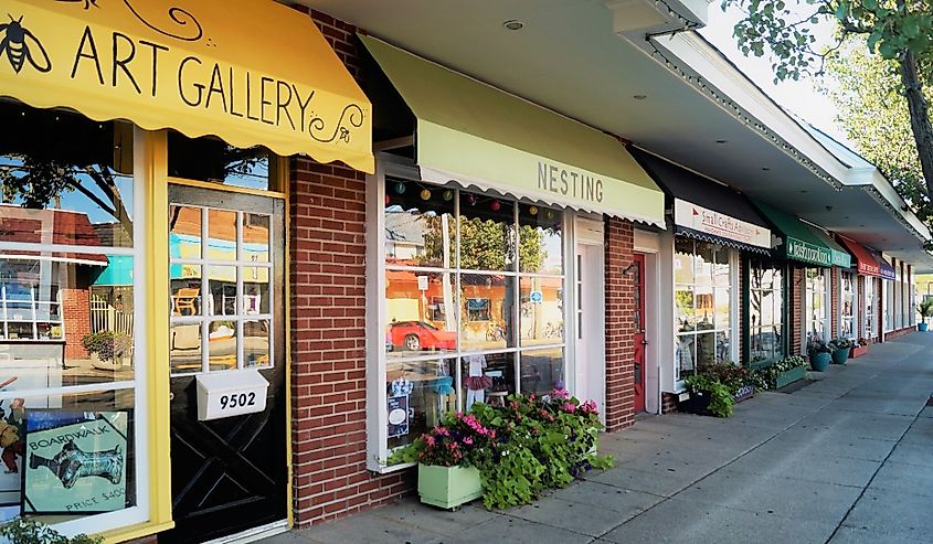 Charming row of shops from the sidewalk along 3rd Avenue in Stone Harbor, New Jersey.