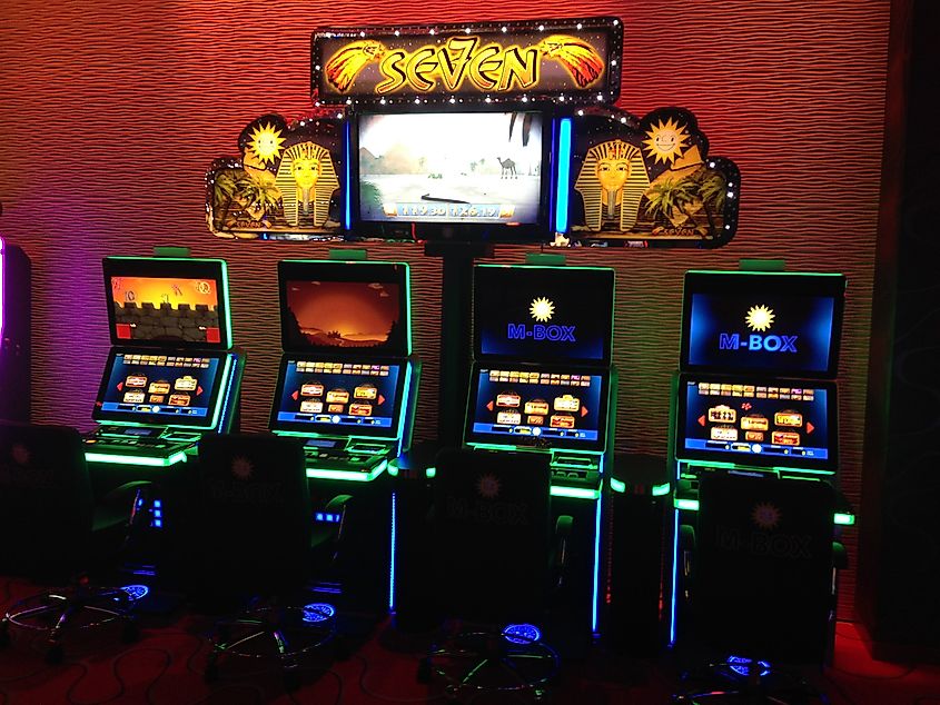 Slot Machines In a German Casino. Source: Wikimedia/Esp1982