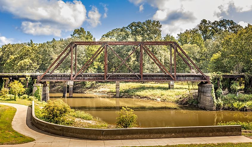 Old historic Jefferson railway bridge 