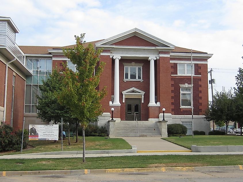 Independence Carnegie Library.