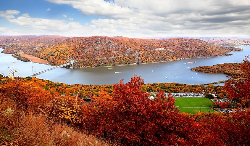 The foliage scenery at Hudson River region in New York State