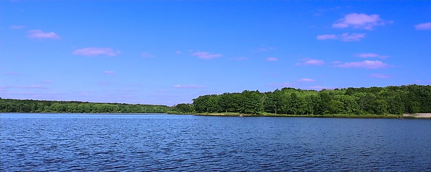 View of Pierce Lake at Rock Cut State Park in Loves Park, Illinois.