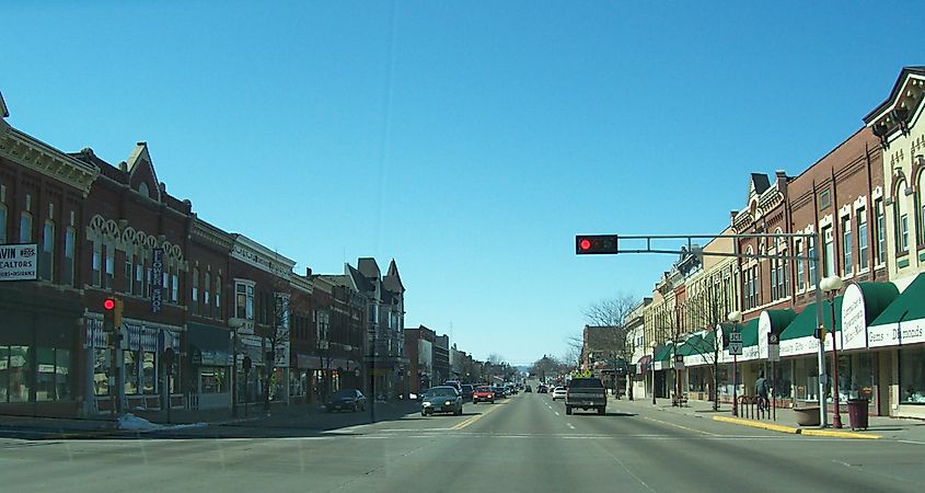 Street view of downtown Reedsburg, Wisconsin