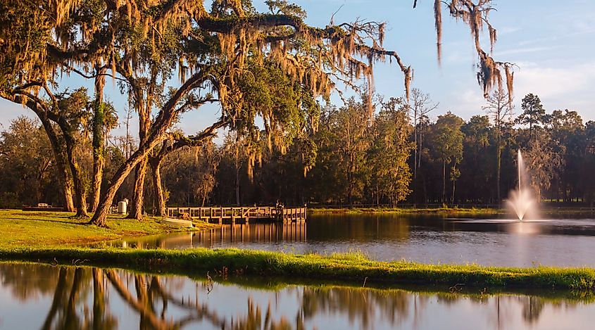 The dock and fountain at Belle Parc RV Resort in Brooksville, Florida