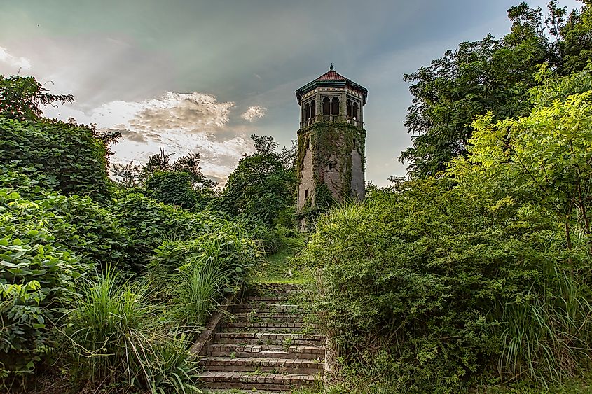 Water tower at Swannanoa Mansion in Afton, Virginia.