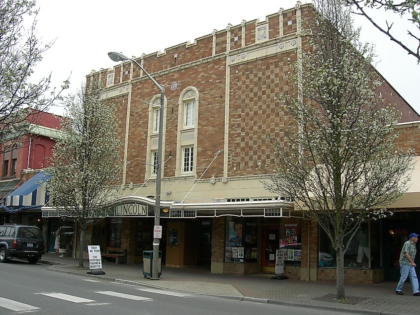 Lincoln Theatre in Mount Vernon, Washington