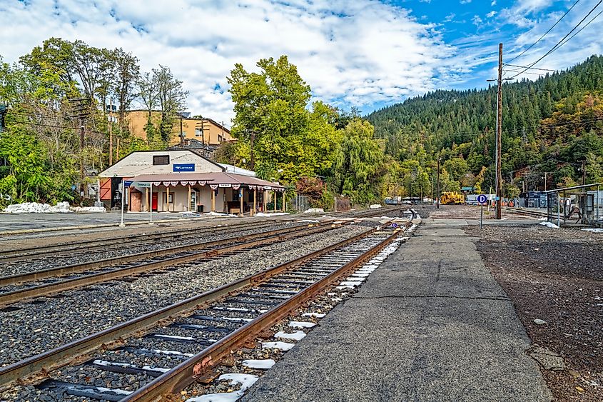 Railroad tracks approach the Amtrak train station in Dunsmuir, California