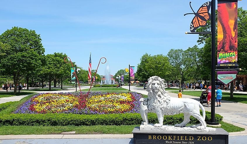 Lion Statue at the Brookfield Zoo South Gate