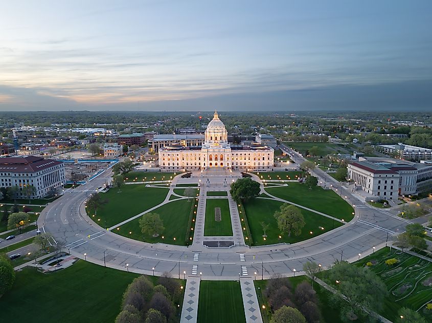 St. Paul, Minnesota, USA, with the capitol building at dusk.