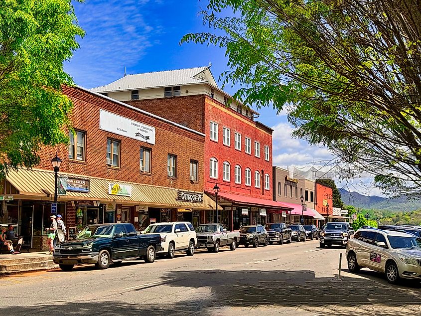 Franklin, North Carolina. In Wikipedia. https://en.wikipedia.org/wiki/Franklin,_North_Carolina By Harrison Keely - Own work, CC BY 4.0, https://commons.wikimedia.org/w/index.php?curid=147661464