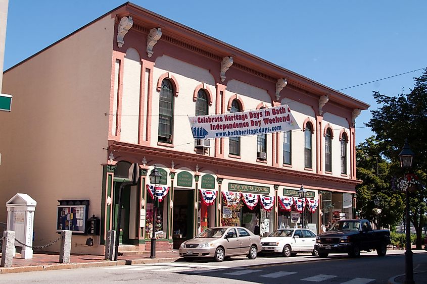 Bath Historic District (Bath, Maine). In Wikipedia. https://en.wikipedia.org/wiki/Bath_Historic_District_(Bath,_Maine) By Dirk Ingo Franke - Own work, CC BY 3.0, https://commons.wikimedia.org/w/index.php?curid=22785960