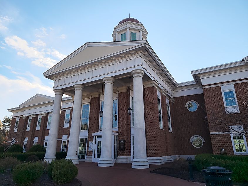 Courthouse in the City of Colonial Heights, VA.
