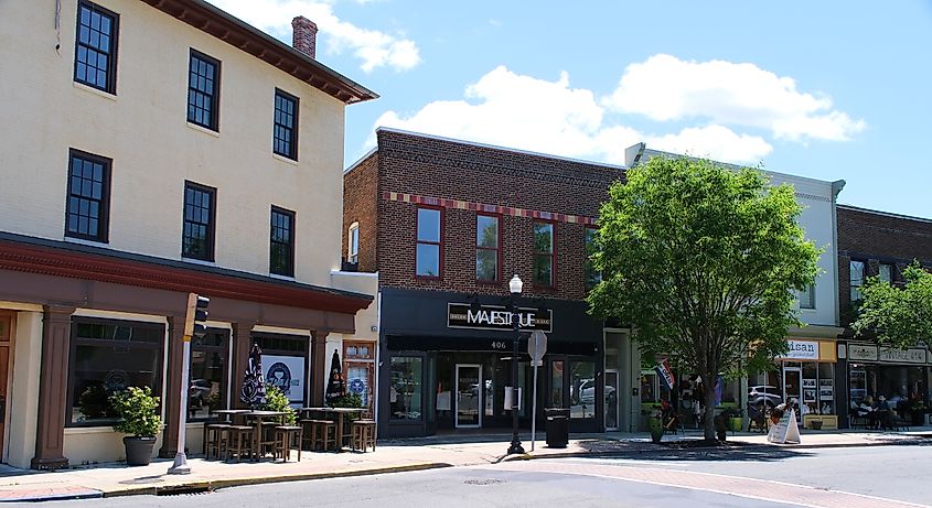 Buildings along Poplar Street in downtown Cambridge, Maryland