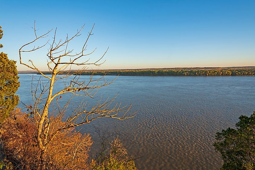 Ohio River near Elizabethtown in Illinois.