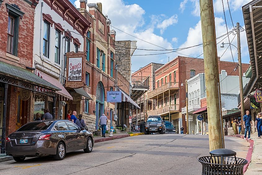 8 Of The Friendliest Towns In the Ozarks WorldAtlas