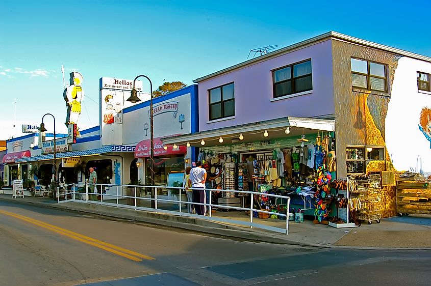 Eateries in the town of Tapon Springs, Florida.