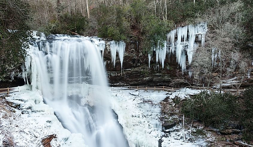 North Carolina's Dry Falls waterfall