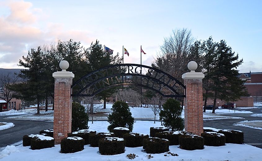 Frostburg, Maryland: Entrance to Frostburg State University.