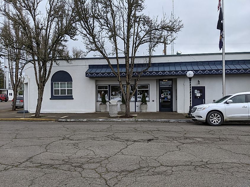 City hall in Junction City, Oregon