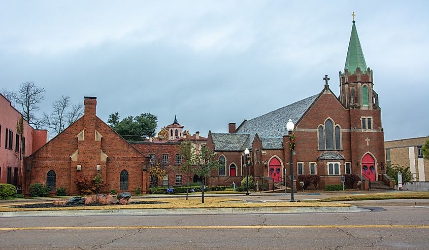 Olive Street in Texarkana, with St James' Anglican Church from Texarkana, Arkansas.
