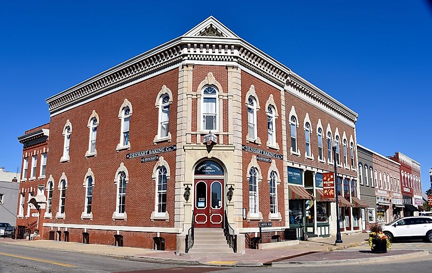 Denhart Bank Building at 101 Washington Sq.