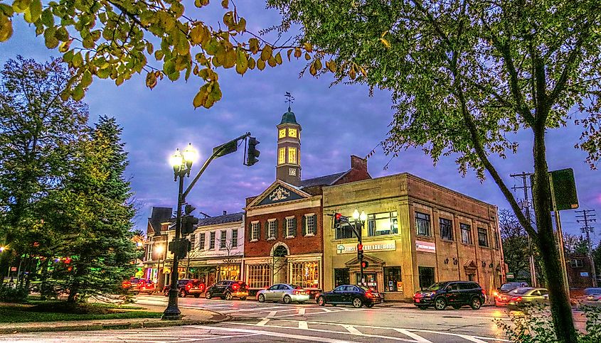 Corner of Washington and Franklin in Chagrin Falls, Ohio Editorial credit: Lynne Neuman / Shutterstock.com