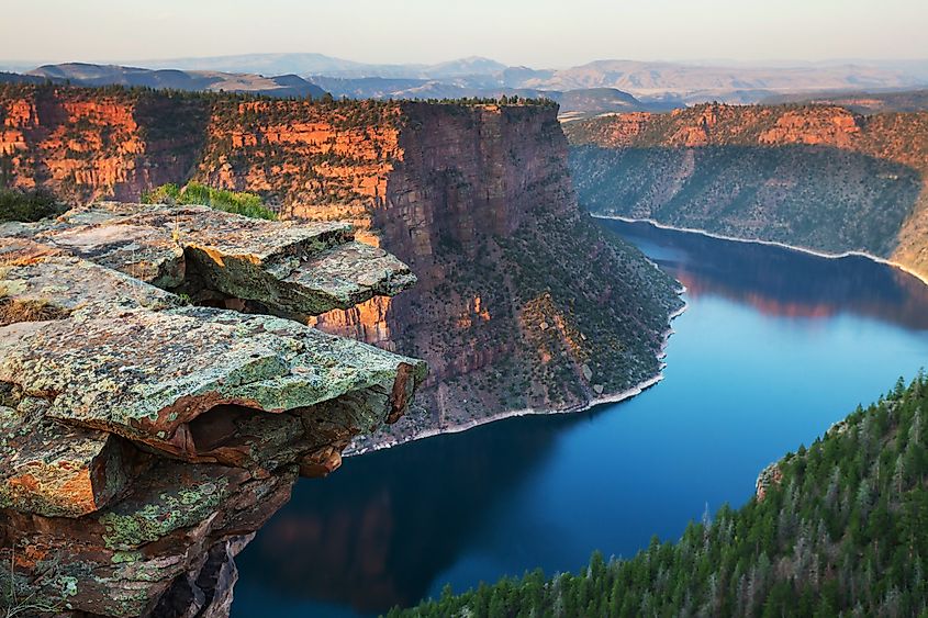 Flaming Gorge recreation area. Image credit Galyna Andrushko via Shutterstock.