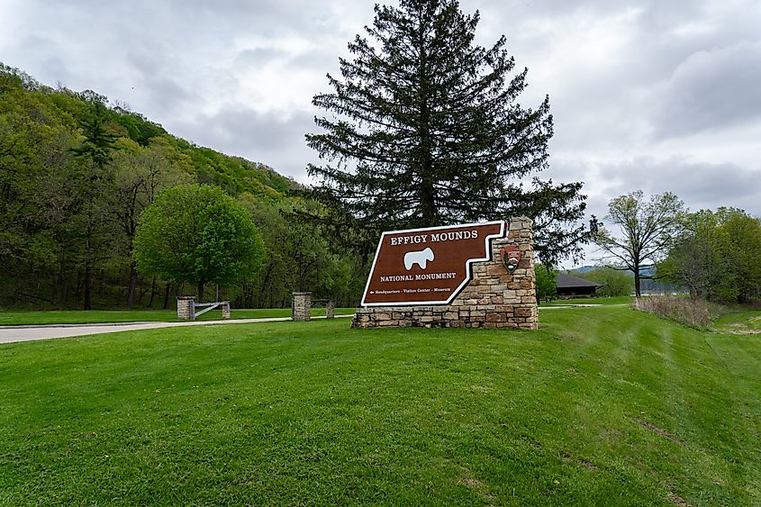 Effigy Mounds National Monument sign. Editorial credit: EWY Media / Shutterstock.com