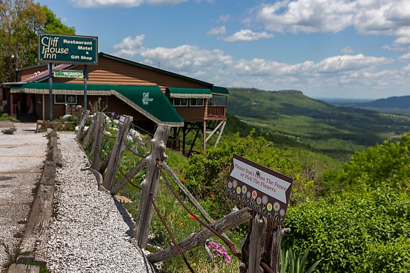 Cliff House Inn, located along Arkansas scenic highway 7 North, near Jasper, Arkansas.