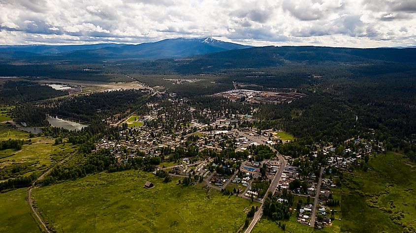 Chester, California. In Wikipedia. https://en.wikipedia.org/wiki/Chester,_California By Taras Bobrovytsky - Own work, CC0, https://commons.wikimedia.org/w/index.php?curid=90880778