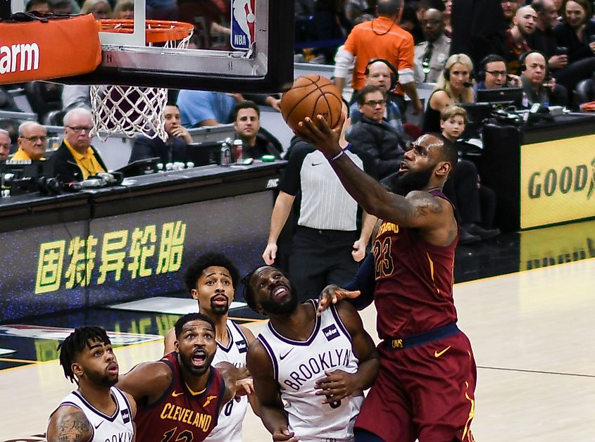 Lebron James scoring against the Brooklyn Nets, 2018. Image credit Erik Drost via Wikimedia.