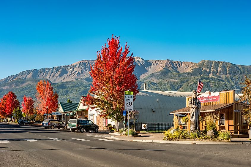 Street with the chamber of commerce and stores in downtown Joseph, Oregon