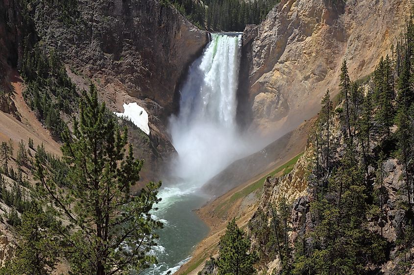 Lower Falls, Grand Canyon of the Yellowstone River. Wyoming, USA. 