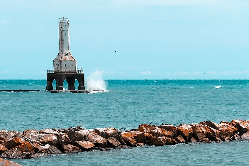 Port Washington Breakwater Light from Coal Dock Park