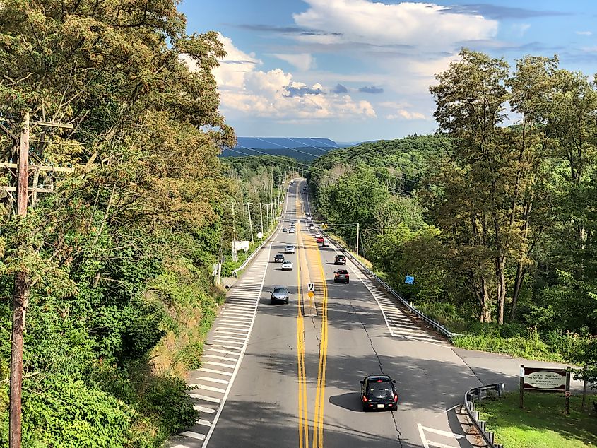 Scenic route in Mount Pococo, Pennsylvania