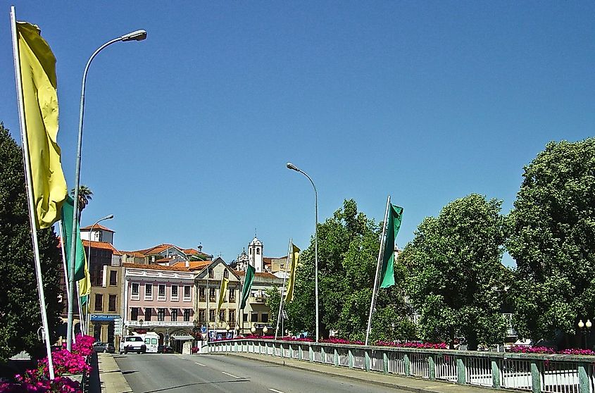 Downtown Agueda. Via Wikimedia Commons, Vitor Oliveira from Torres Vedras, PORTUGAL, CC BY-SA 2.0