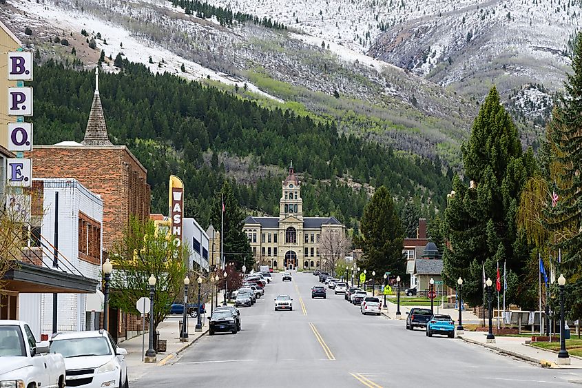 The beautiful Main Street in Anaconda, Montana