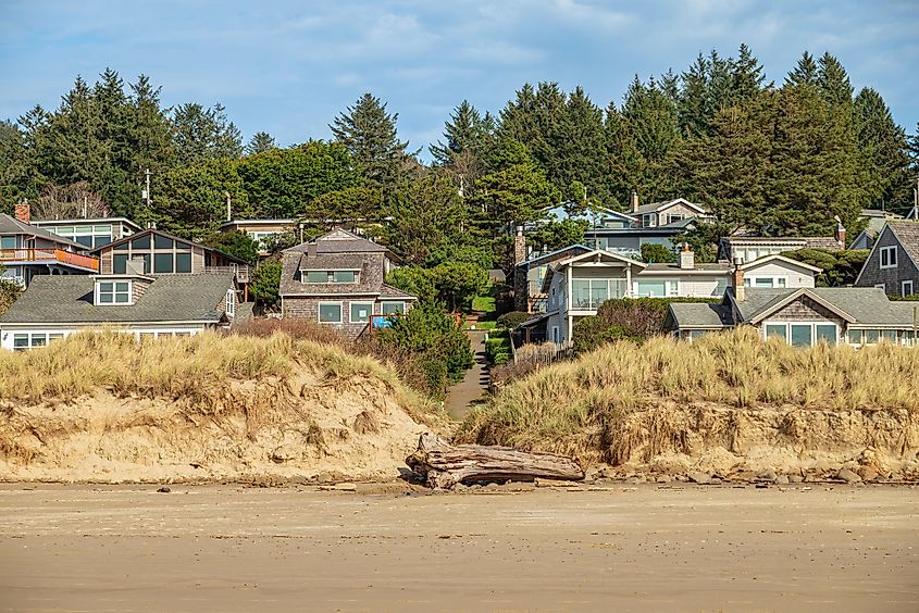 Waterfront properties in Manzanita, Oregon.