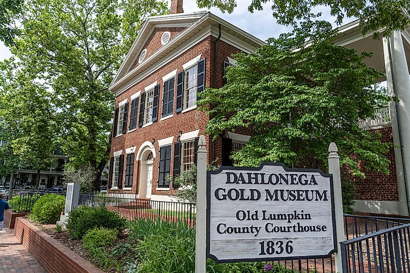 The Dahlonega Gold Mining Museum and Old Lumpkin County Historic Courthouse. Editorial credit: Kyle J Little / Shutterstock.com