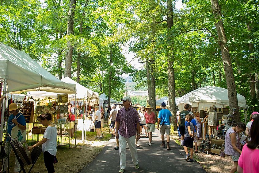 Berea Crafts Festival in Berea, Kentucky. Image credit: Stephen Nwaloziri via Shutterstock.