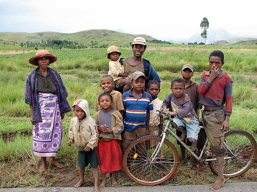 Family near Ambalavao, Madagascar. Image Credit Bernard Gagnon via Wikimedia.