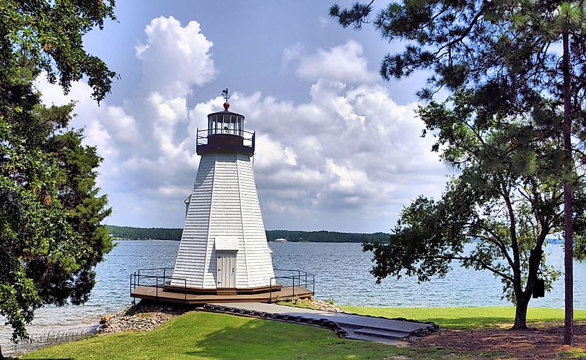 Lake Martin, Alabama - WorldAtlas