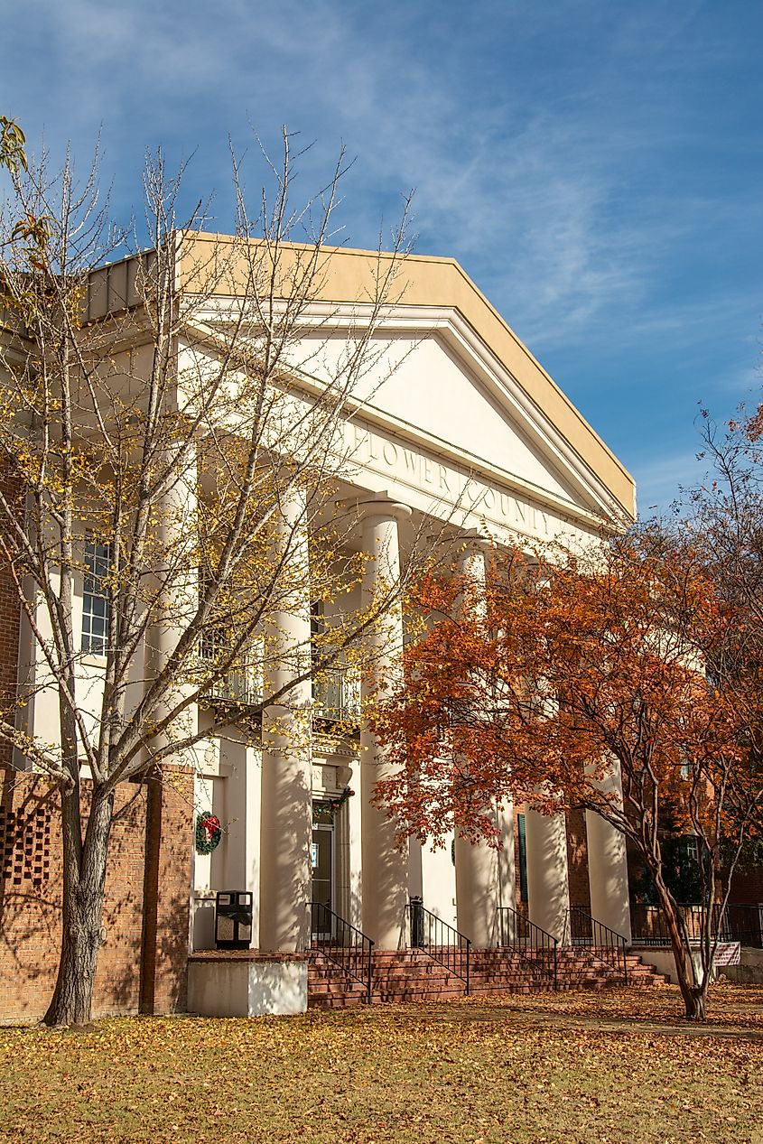 Sunflower County Courthouse building in Indianola, Mississippi. Editorial credit: Nina Alizada / Shutterstock.com