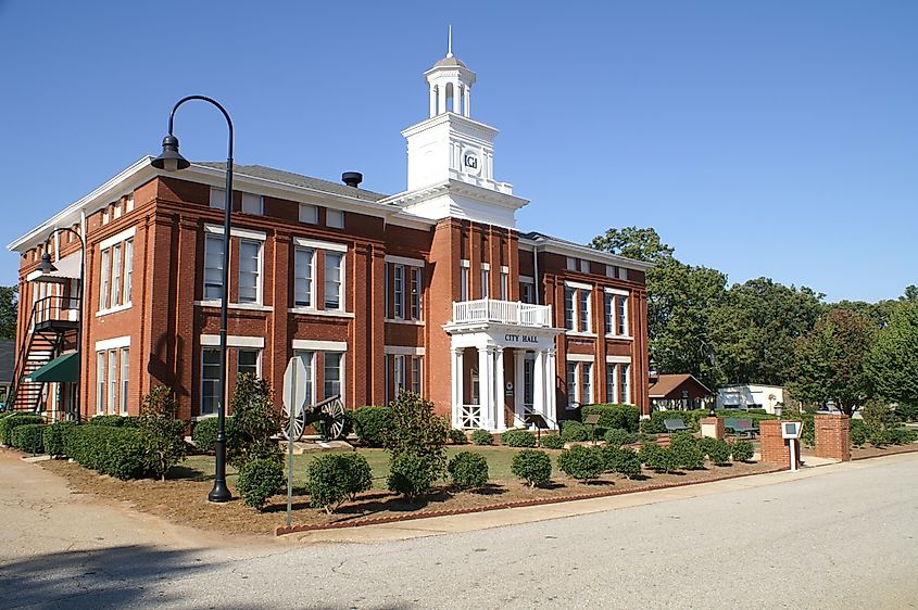 View of the city hall in Locust Grove, Georgia.
